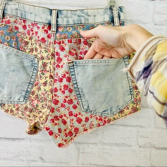Farm Rio Floral Denim Shorts - Picture 6 of 13